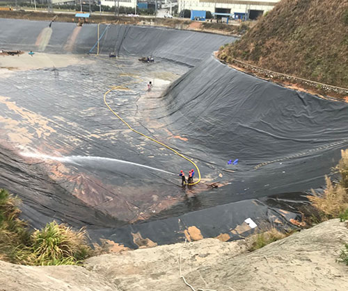 牡丹江废水池清理